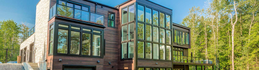 Fenêtres thermos avec du verre énergétique: pour une économie d&rsquo;énergie maximale