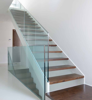 Glass banisters