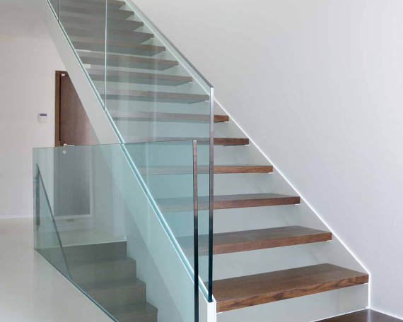 Glass banisters